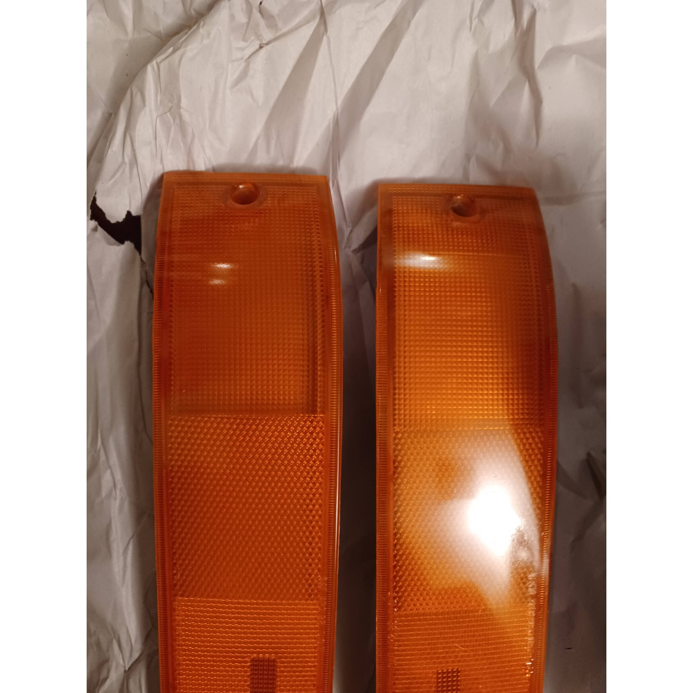 1990-1992 Ford Probe GL/LX FRONT TURN SIGNAL/PARKING LIGHTS SET NOS 1990-1992 Ford Probe GL/LX FRONT TURN SIGNAL/PARKING LIGHTS SET NOS