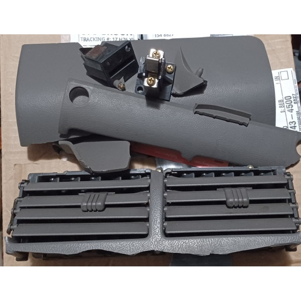 Replacement Center AC Dash Vent  Module  1st Gen 1989-1992 NEW! 